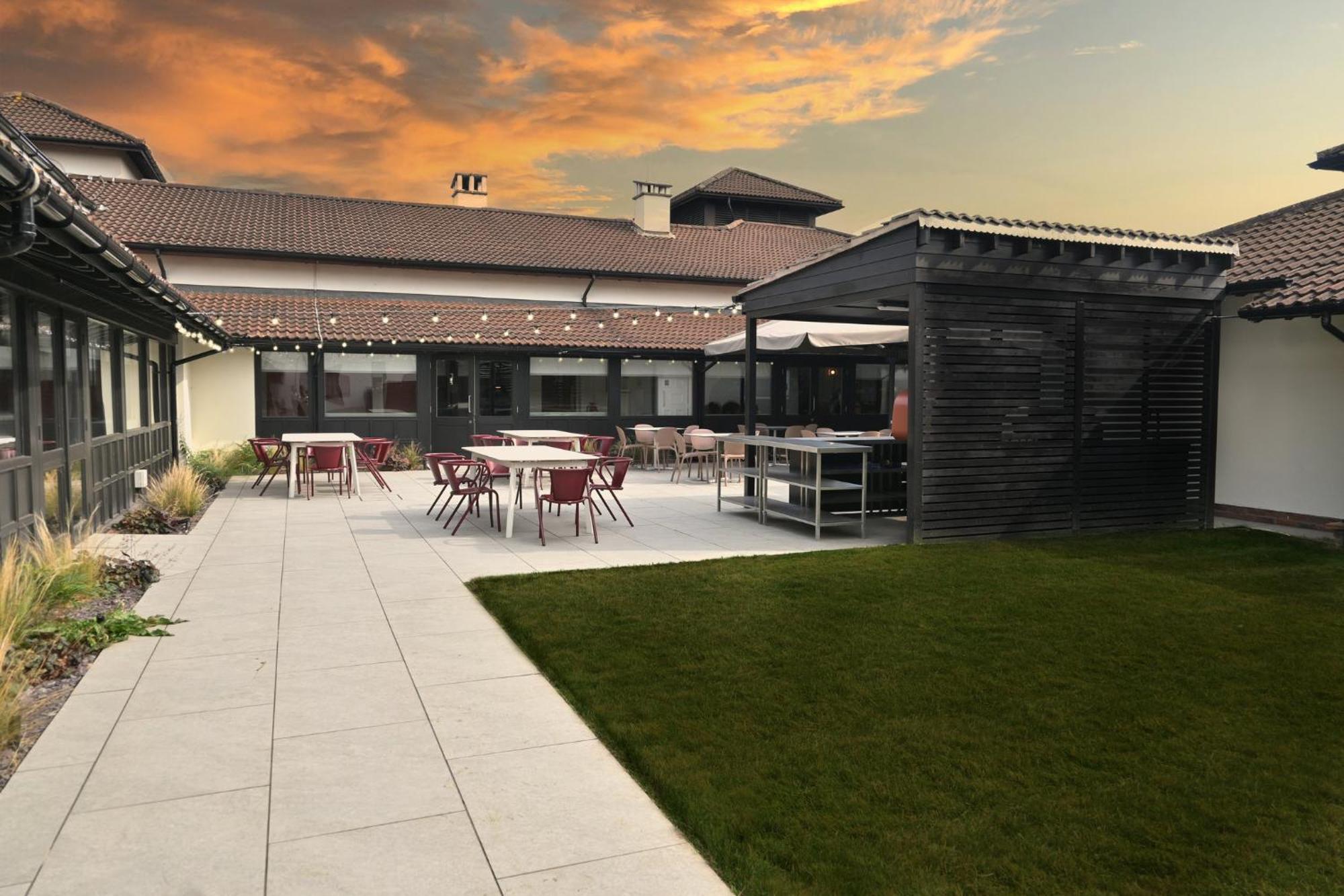 Holiday Inn Birmingham Bromsgrove By Ihg Экстерьер фото