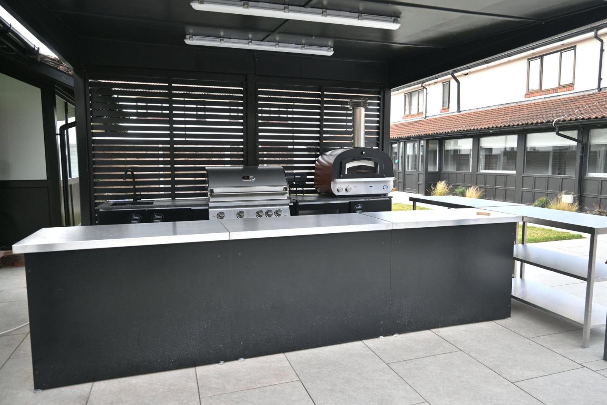 Holiday Inn Birmingham Bromsgrove By Ihg Экстерьер фото